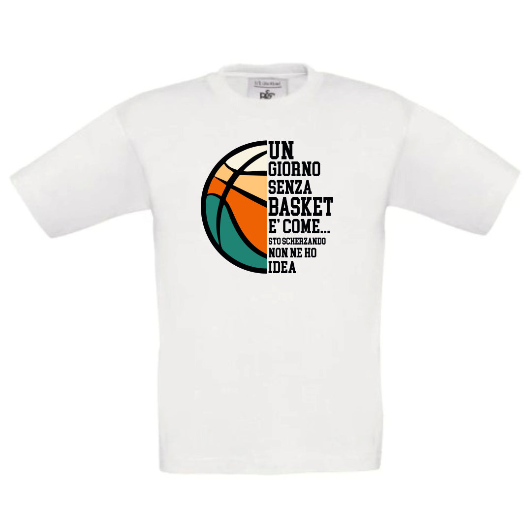 UN GIORNO SENZA BASKET t-shirt bimbo