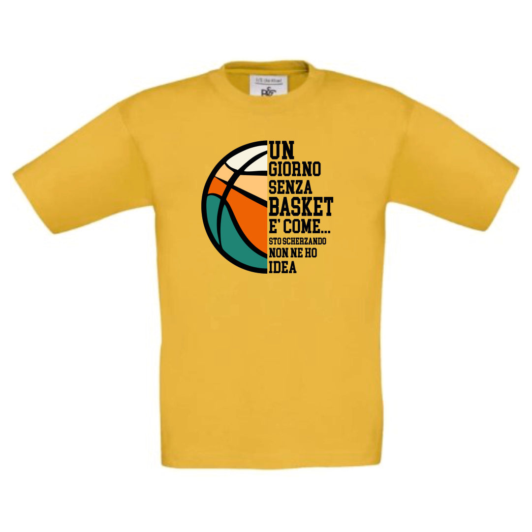 UN GIORNO SENZA BASKET t-shirt bimbo