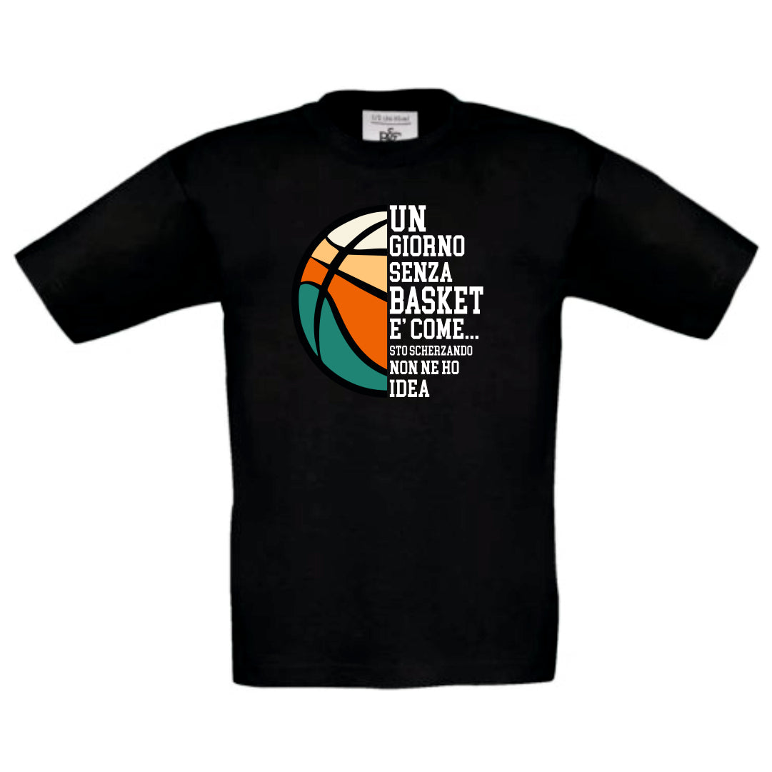 UN GIORNO SENZA BASKET t-shirt bimbo